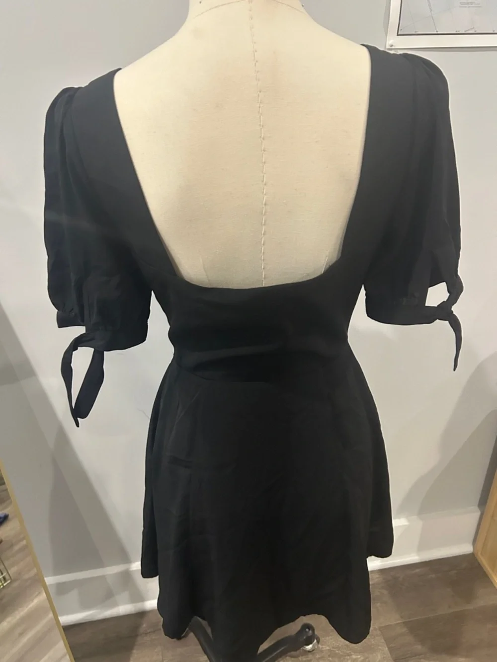 Aqua Black Square-Neck Mini Dress‎ with Front Zip - Picture 8 of 8